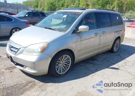 2006 Honda Odyssey Touring z USA, uszkodzony, nr VIN 5FNRL38826B001980